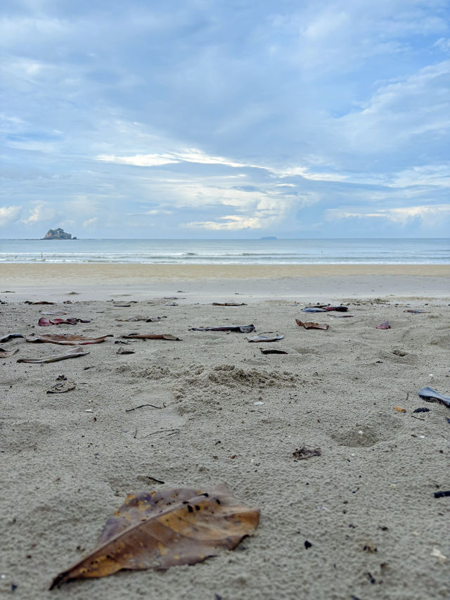 หาดแหลมแม่พิมพ์ ไปกันมาหรือยัง🌊