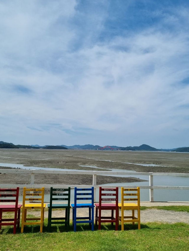 “섬이 품은 빛과 향기, 신안 1박 2일 여행기”
