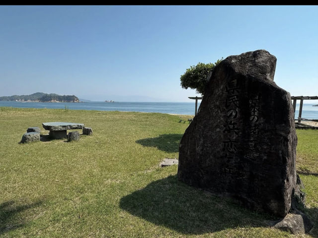 瀬戸内海に抱かれる休日、県民の浜でのんびり海時間
