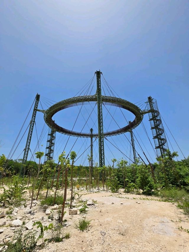 Jungle Trails and Beach Views at Parque del Jaguar