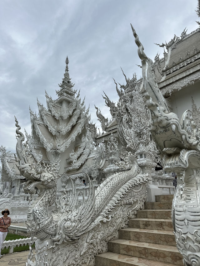 The Taj Mahal of Thailand Wat Rong Khun temple 