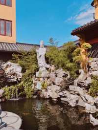 A Grand and Majestic Buddhist Temple