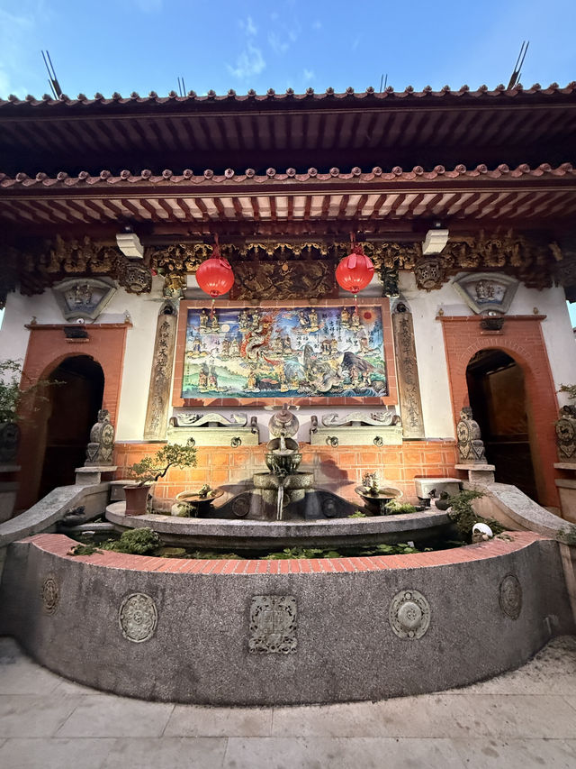 雲林虎尾持法宮｜「恭敬威嚴五文昌殿 ‧ 一拜頂禮寄心志，文運隨香起清明」