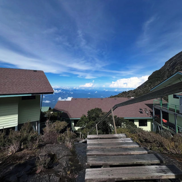 Summiting Mount Kinabalu Summiting Mount Kinabalu