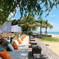 SHE SAILS CAFE & BEACH CLUB