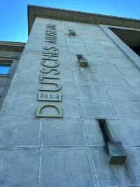 🔬 Deutsches Museum – The World’s Largest Science & Technology Museum 🔬