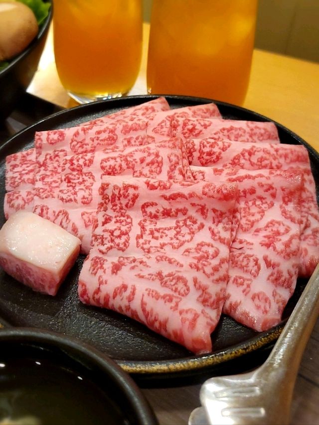 正宗關西風🔥🔥北海道和鹿兒島和牛壽喜燒🐄