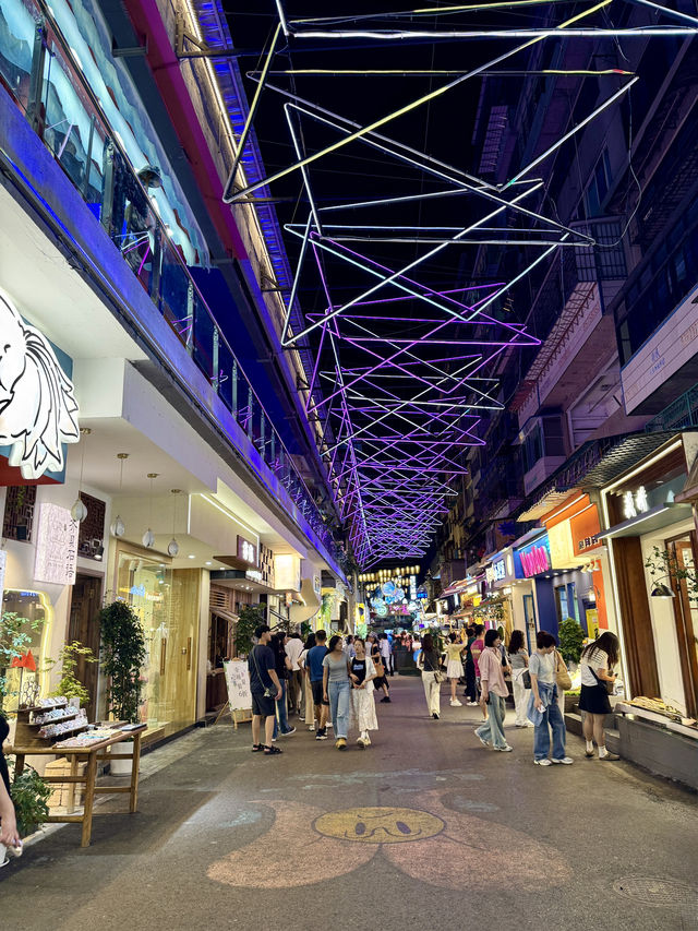 🏮 ถนนคนเดินชิงหยุน กุ้ยหยาง 🇨🇳