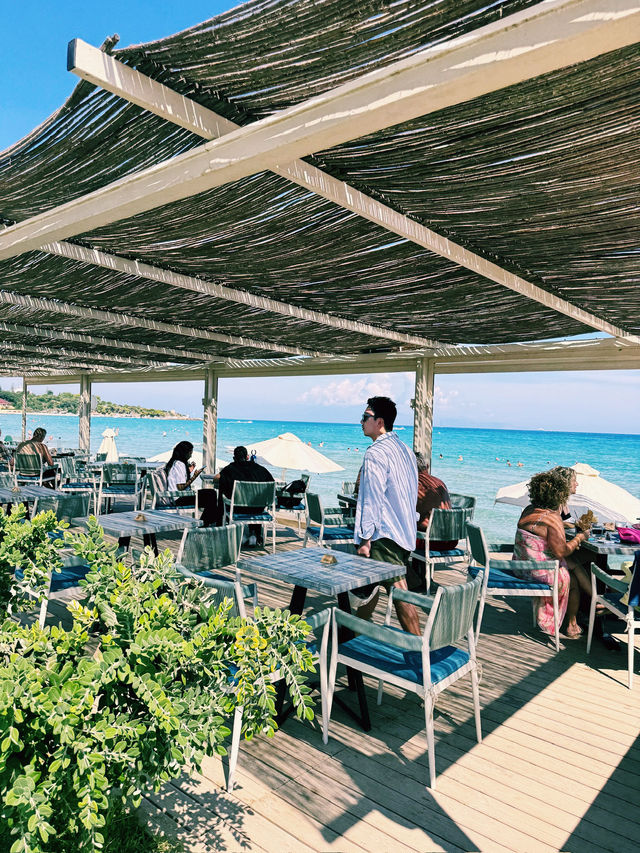 트실비 비치에서 맛과 풍경을 동시에 즐긴 하루