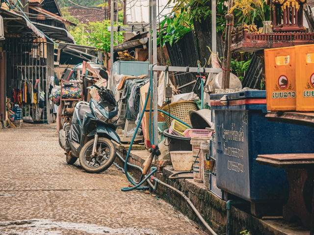 Luang Prabang Stroll