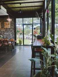 Cafe & Restaurant 