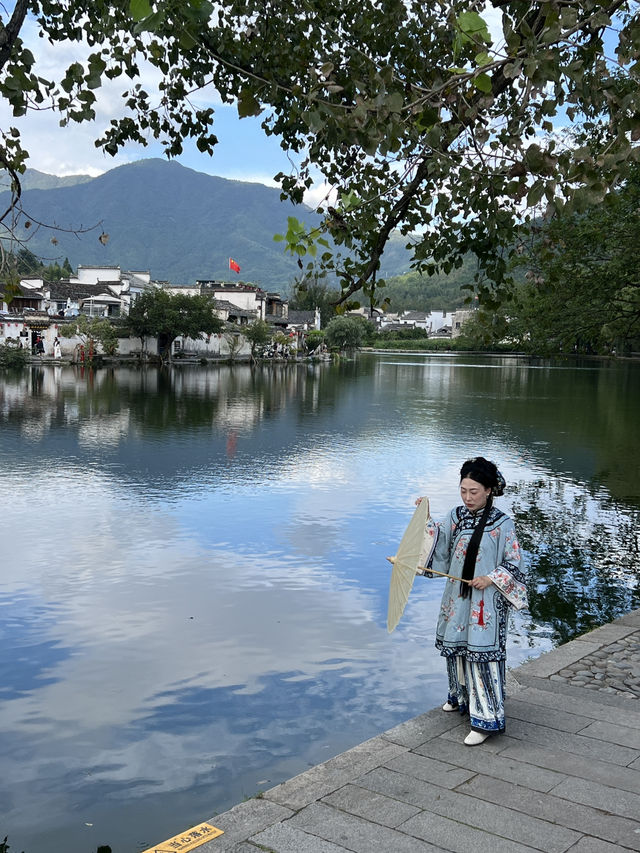 🇨🇳 Wandering Through Time — Xidi & Hongcun, the Soul of Anhui 🇨🇳 Wandering Through Time — Xidi & Hongcun, the Soul of Anhui