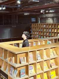 📚 KL's Most Viral Library: RexKL's Secret Bookish Wonderland!