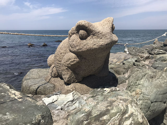 【三重・二見興玉神社🌊】夫婦岩と日の出が織りなす、海の聖なるパワースポット  【三重・二見興玉神社🌊】夫婦岩と日の出が織りなす、海の聖なるパワースポット