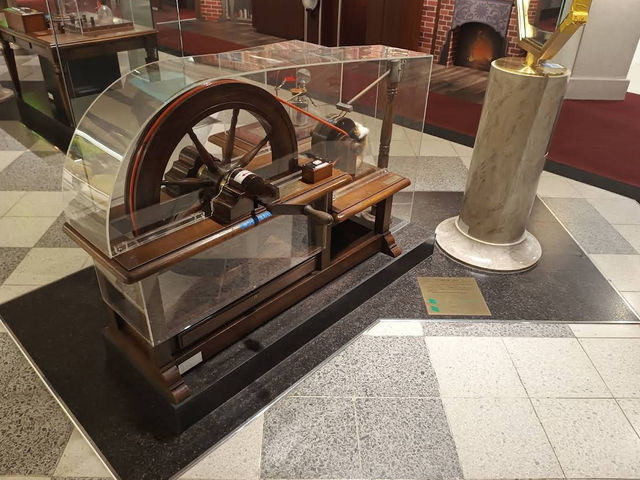 ⚡🔬 Powering Curiosity at the Science Museum of Electricity ⚙️💡