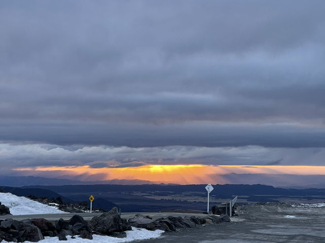 Snow Peak Escape🏔️  
