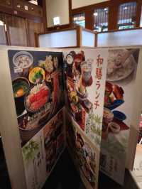 【甲羅】乃日式料理館,裝潢富特色,食物新鮮好味,服務更是一流!