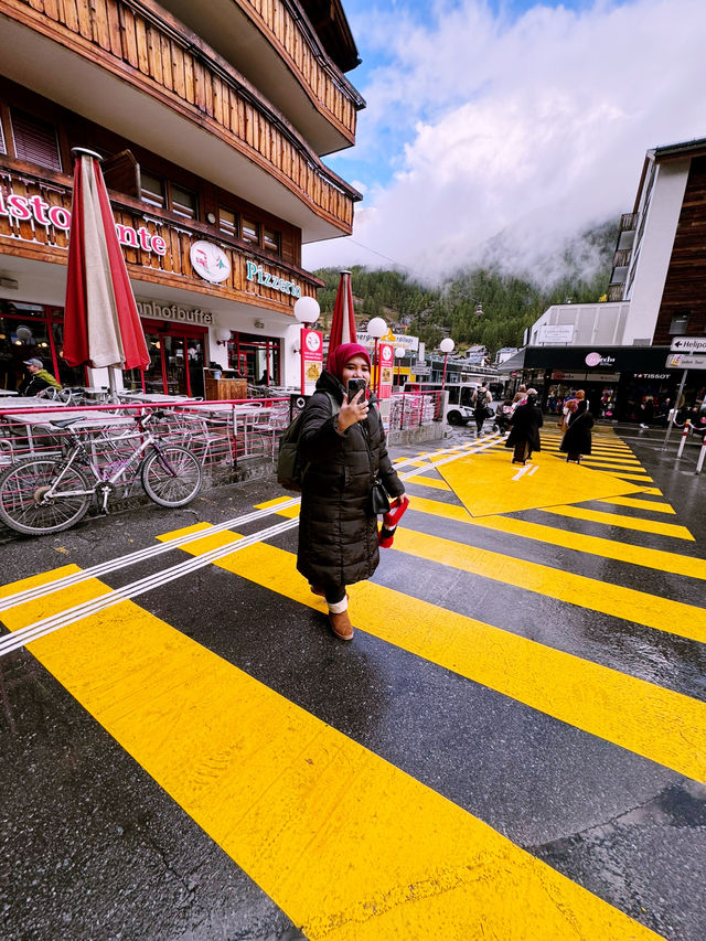 Scenic Train Adventure: Gornergrat Express 🚞🌄