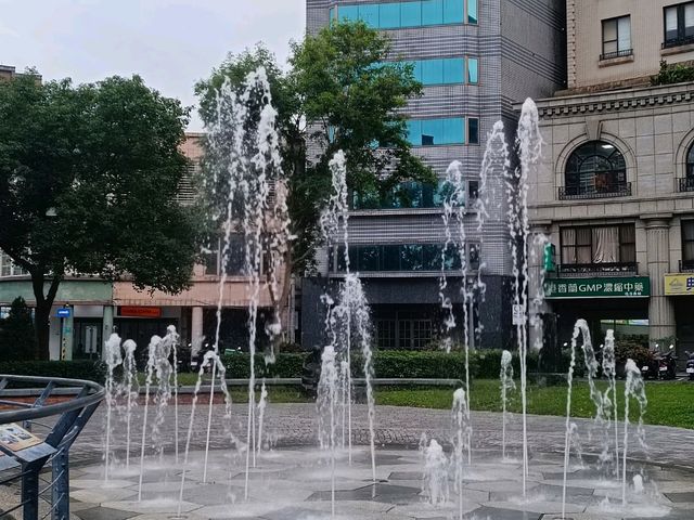 台北老圓環：一座城市的記憶與味道