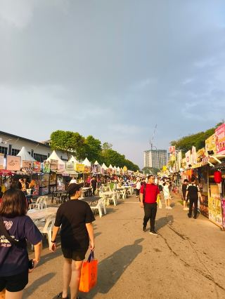 Summer Carnival! The Ultimate Immersive Foodie Guide to the Kuching Festival 
