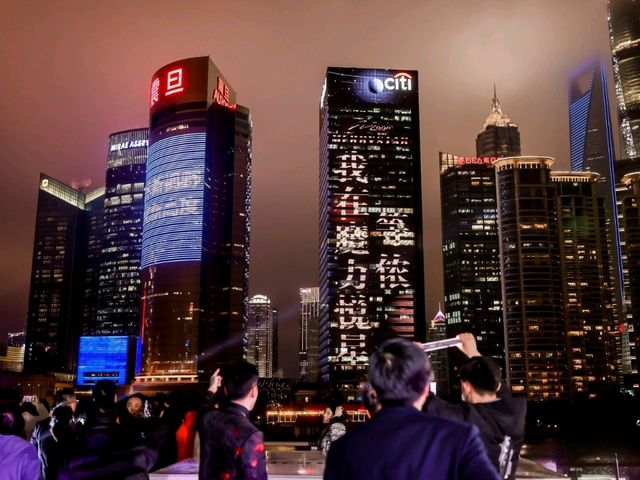 ✨🌆 Glittering Nights on the Bund: Shanghai’s Skyline Walk ✨🌆