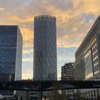 Canary Wharf’s Evening Glow: Sunset Reflections