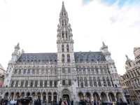 ชมแสงสีคริสต์มาสสุดอลังการที่จตุรัส Grand Place