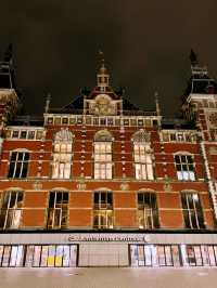 Amsterdam in a Day: Canals, Culture & Cool Vibes