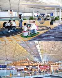 How to enjoy Hong Kong Disneyland? Airport guide included.