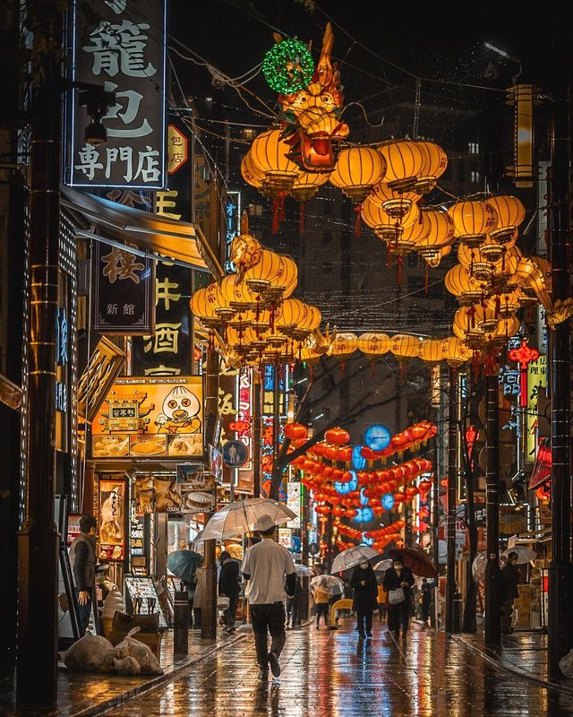 夜の横浜・雨の幻