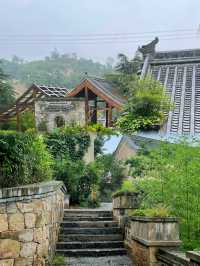 走進古香古色海上橋村