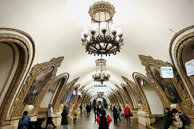 莫斯科地下宮殿～莫斯科地鐵