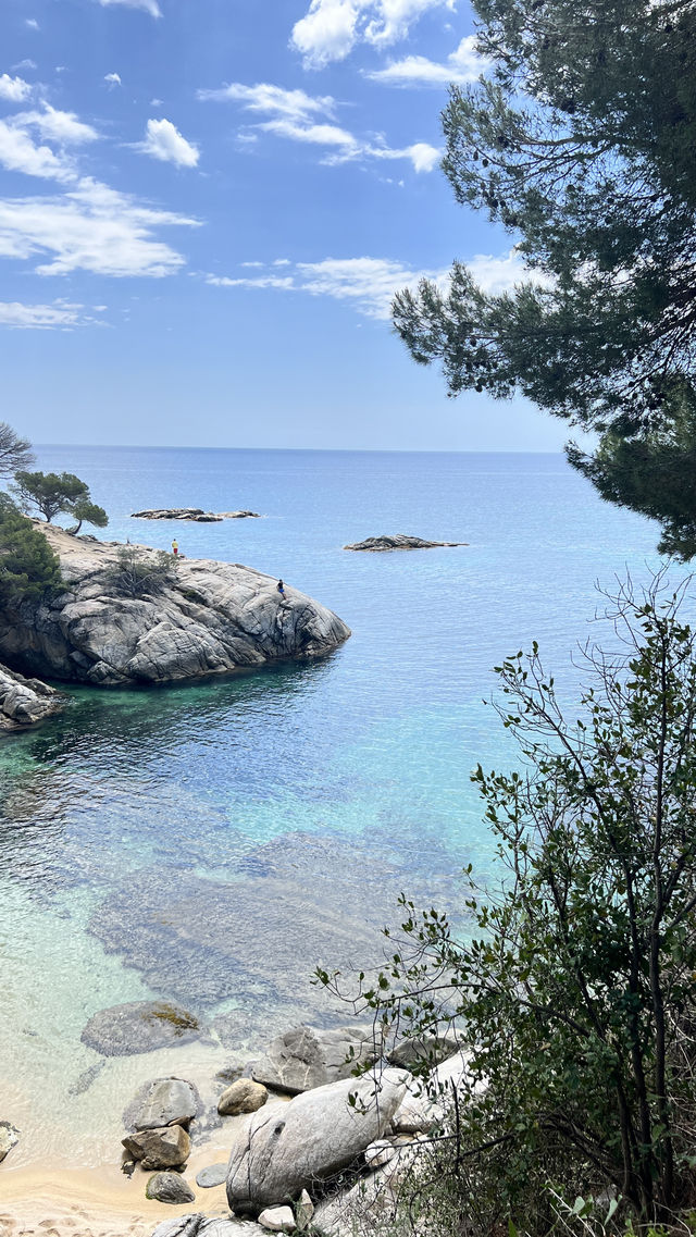 西班牙costa brava海岸沿線小鎮遊