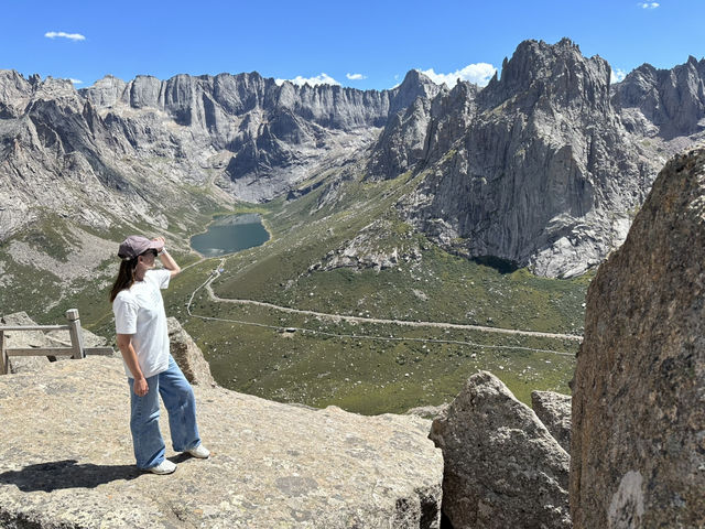 Exploring Nianbaoyuze National Geopark: A Hidden Tibetan Paradise 