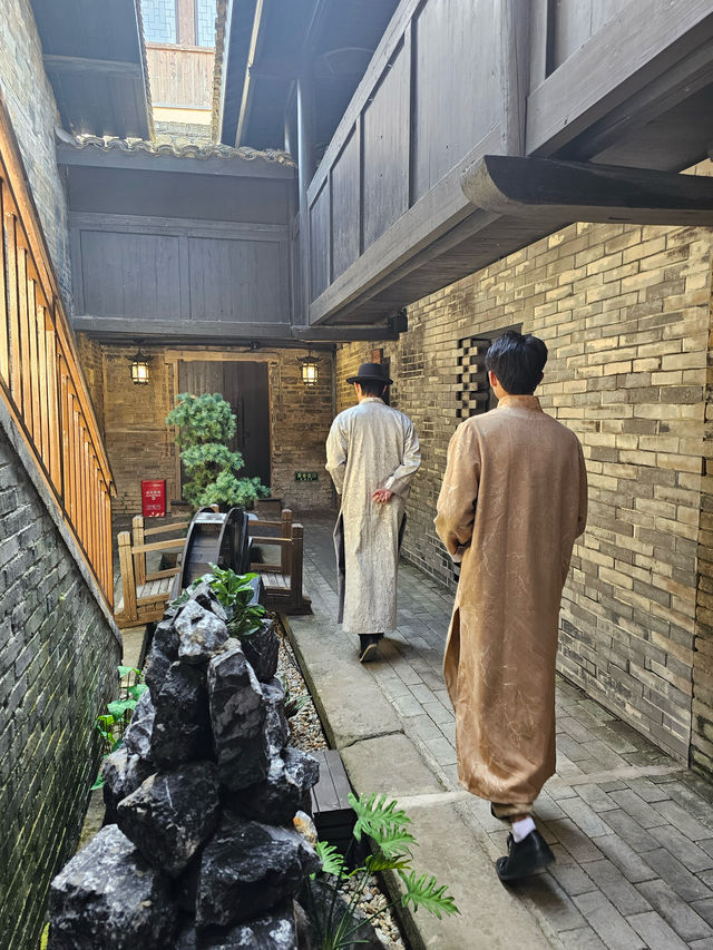 週末去哪兒玩丨沉浸式體驗劇場真的絕了！。
