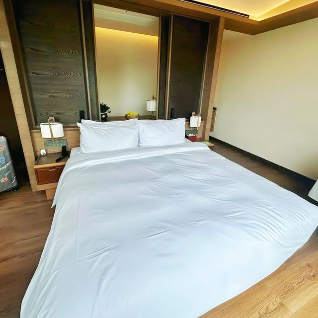 連雲港！住進風景裡的酒店！好城市啊！。