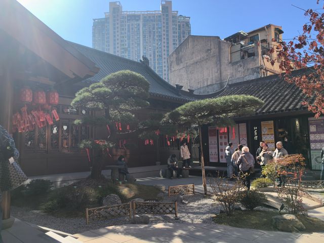 玉佛寺：申城古剎，新年祈願的心靈歸處