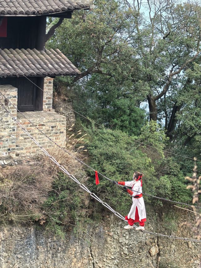 綿陽周邊遊｜竇圌山、武都鎮一日遊，登高望遠，祈福觀奇