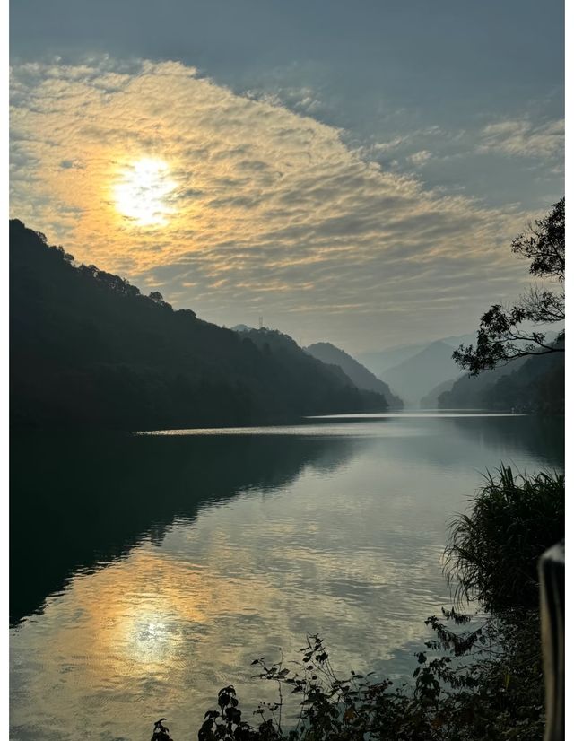 寶貝們，來郴州小東江遊玩可得注意啦！