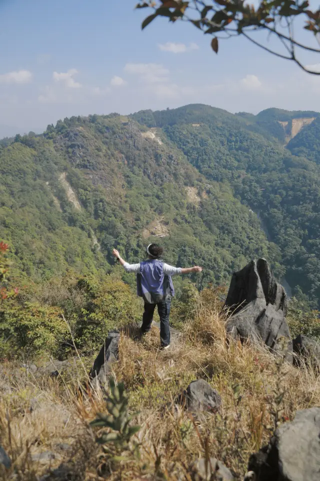 망시의 숨겨진 트레킹 코스, 다궁산을 놓치지 마세요