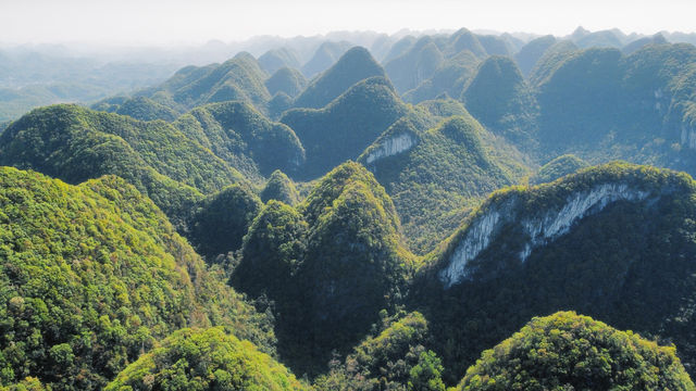 闖入地心！洞穴探險初體驗