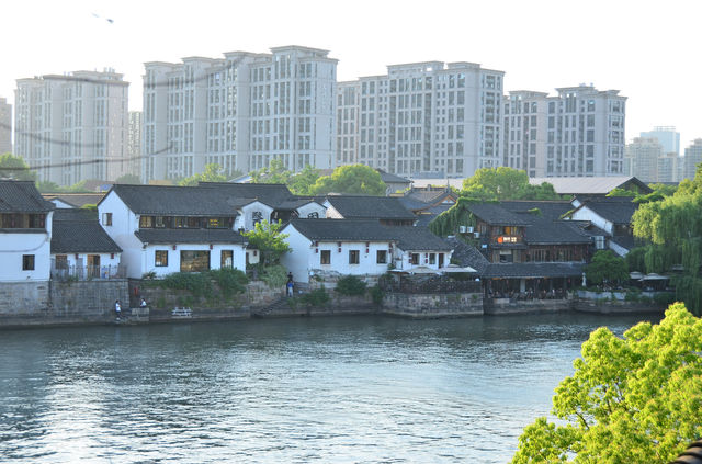 枕河而居，將江南景圈進室內