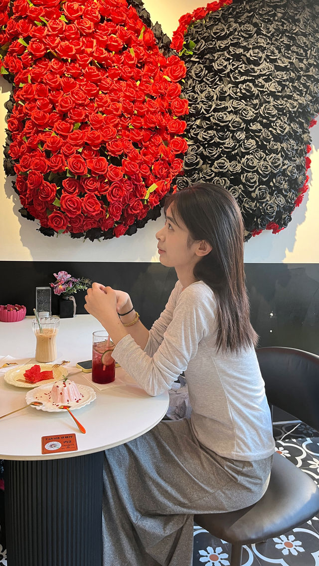 西雙版納酒店選對了！星光夜市真係絕美！