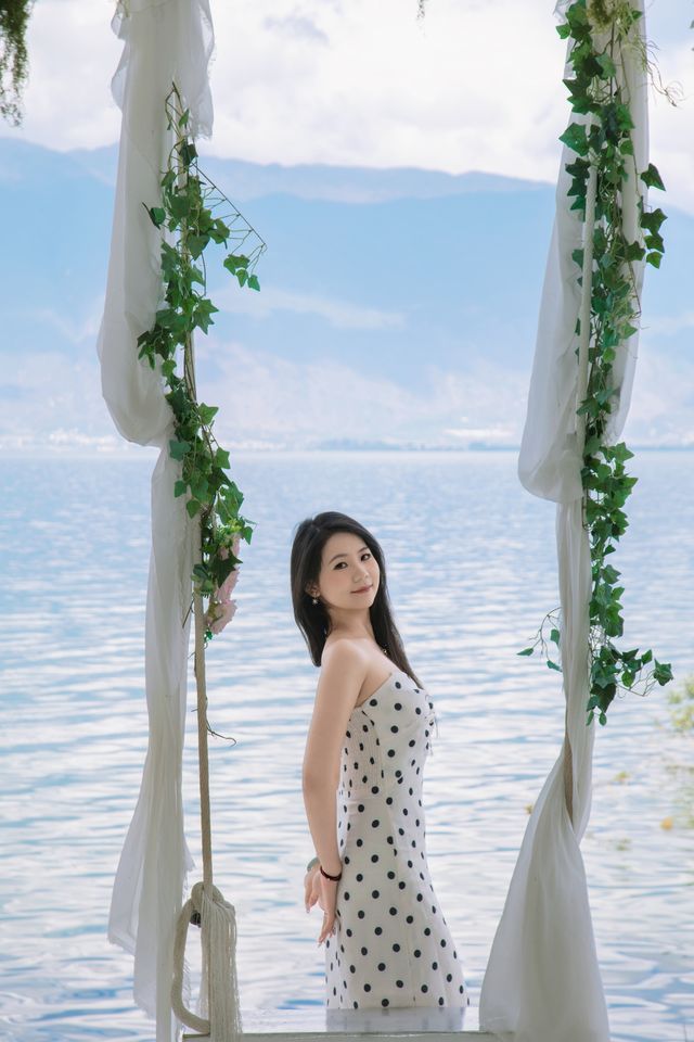 住進三色雲河，邂逅洱海的溫柔