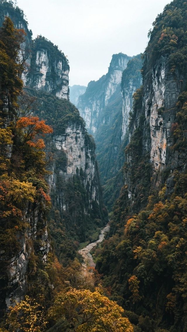 11月的湘西四天三晚，慢遊秘境山水！玩轉苗寨煙火！