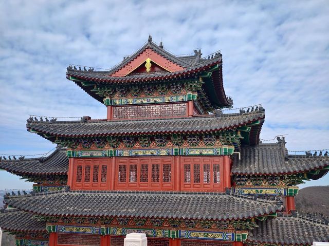 雲海中的仙境秘境