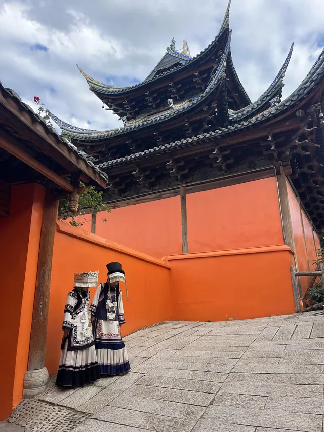 靈鷹寺：愛馬仕橙香味的寺廟，西昌最佳打卡點