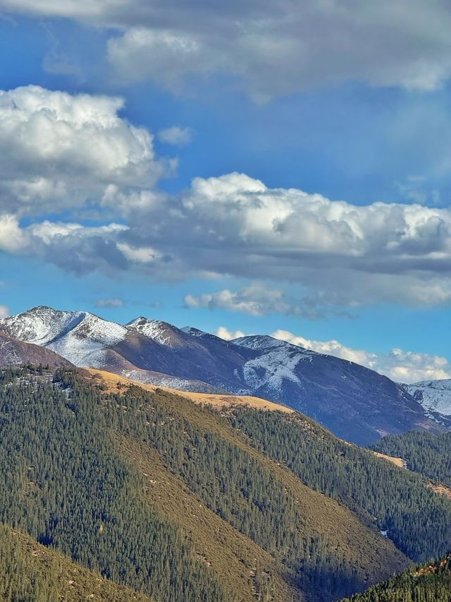 遇見理塘:雲端聖地的朝聖之旅 遇見理塘:雲端聖地的朝聖之旅