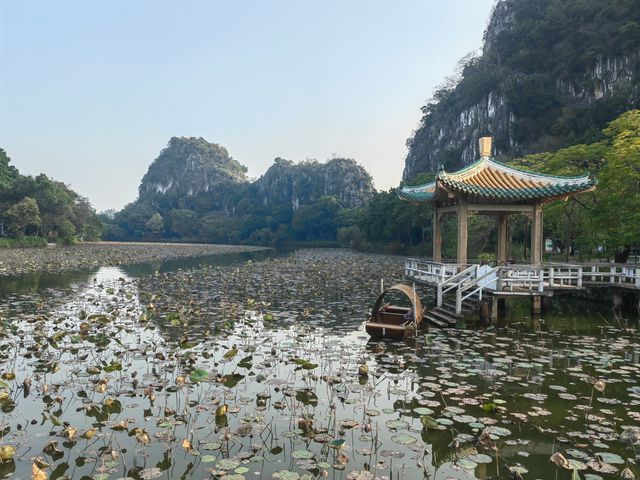 肇慶七星岩|闖入仙氣縈繞的山水畫卷紅蓮橋噴霧封神! 在嶺南也能看「小桂林」!七星岩的喀斯特地貌+ 肇慶七星岩|闖入仙氣縈繞的山水畫卷紅蓮橋噴霧封神! 在嶺南也能看「小桂林」!七星岩的喀斯特地貌+