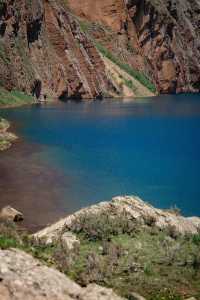 4800米高空神湖美到窒息中土世界真實存在